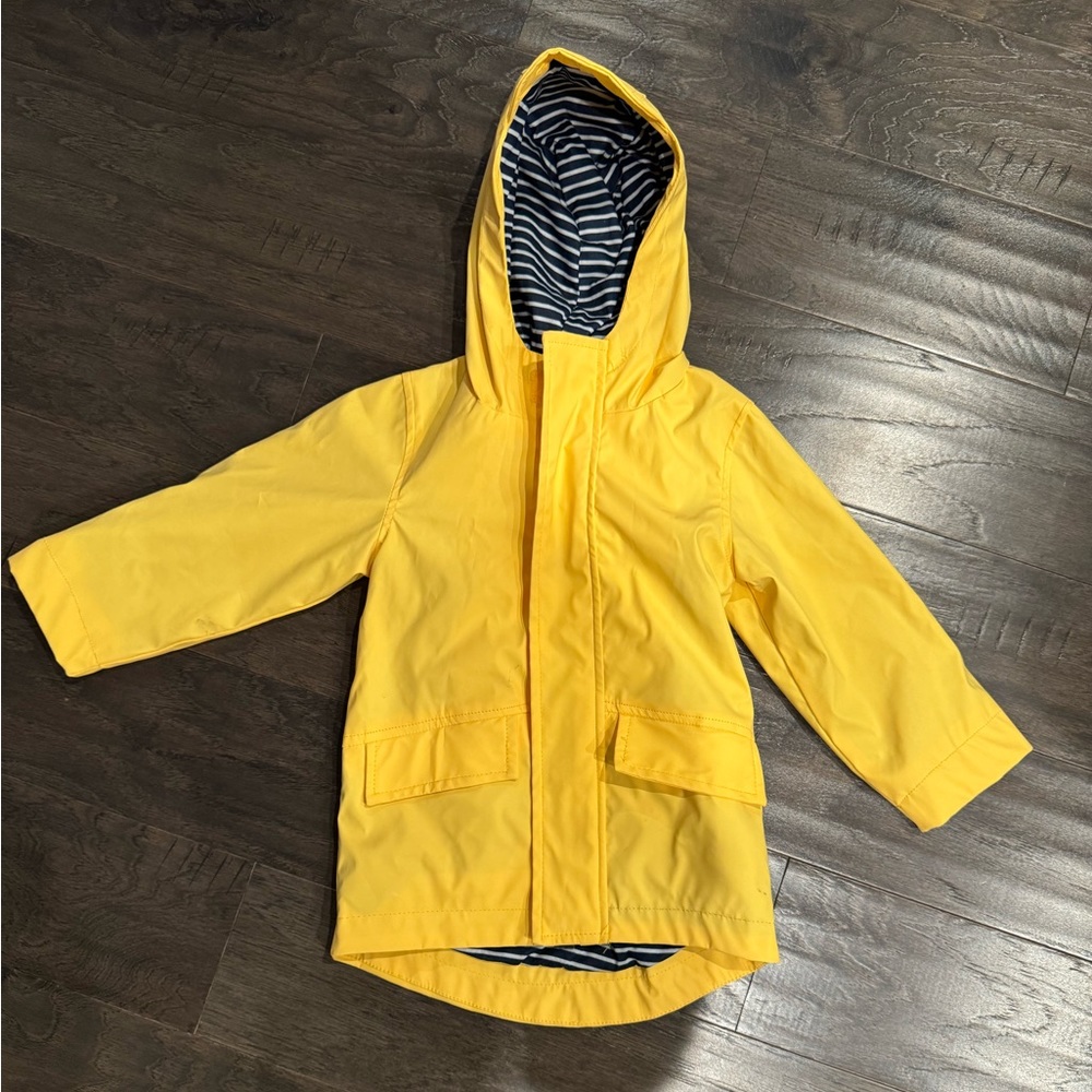 Classic rain coat